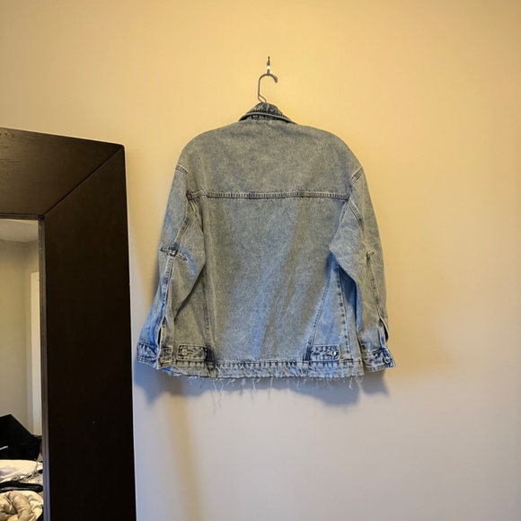 SOLD Zara oversized denim jacket - Picture 4 of 8